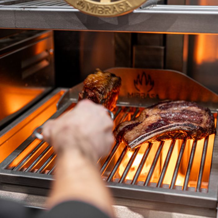 Mibrasa en Qurtuba Academy by Paco Morales, Córdoba