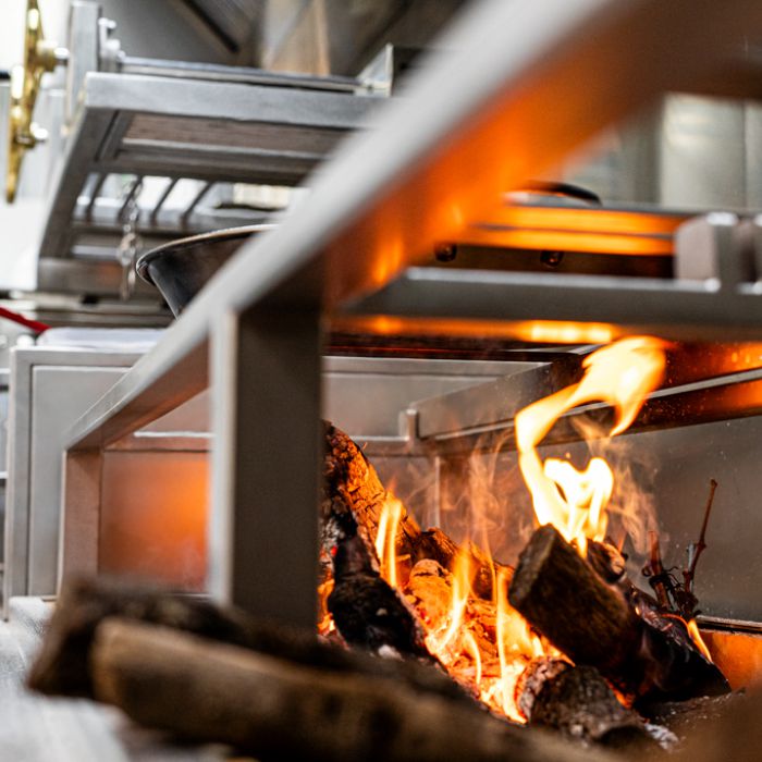 Mibrasa en Qurtuba Academy by Paco Morales, Córdoba