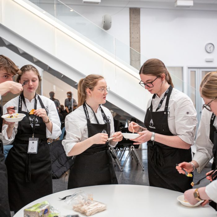 Más allá de las aulas: El desafío del fuego con Ter Groene Poorte y el CIB